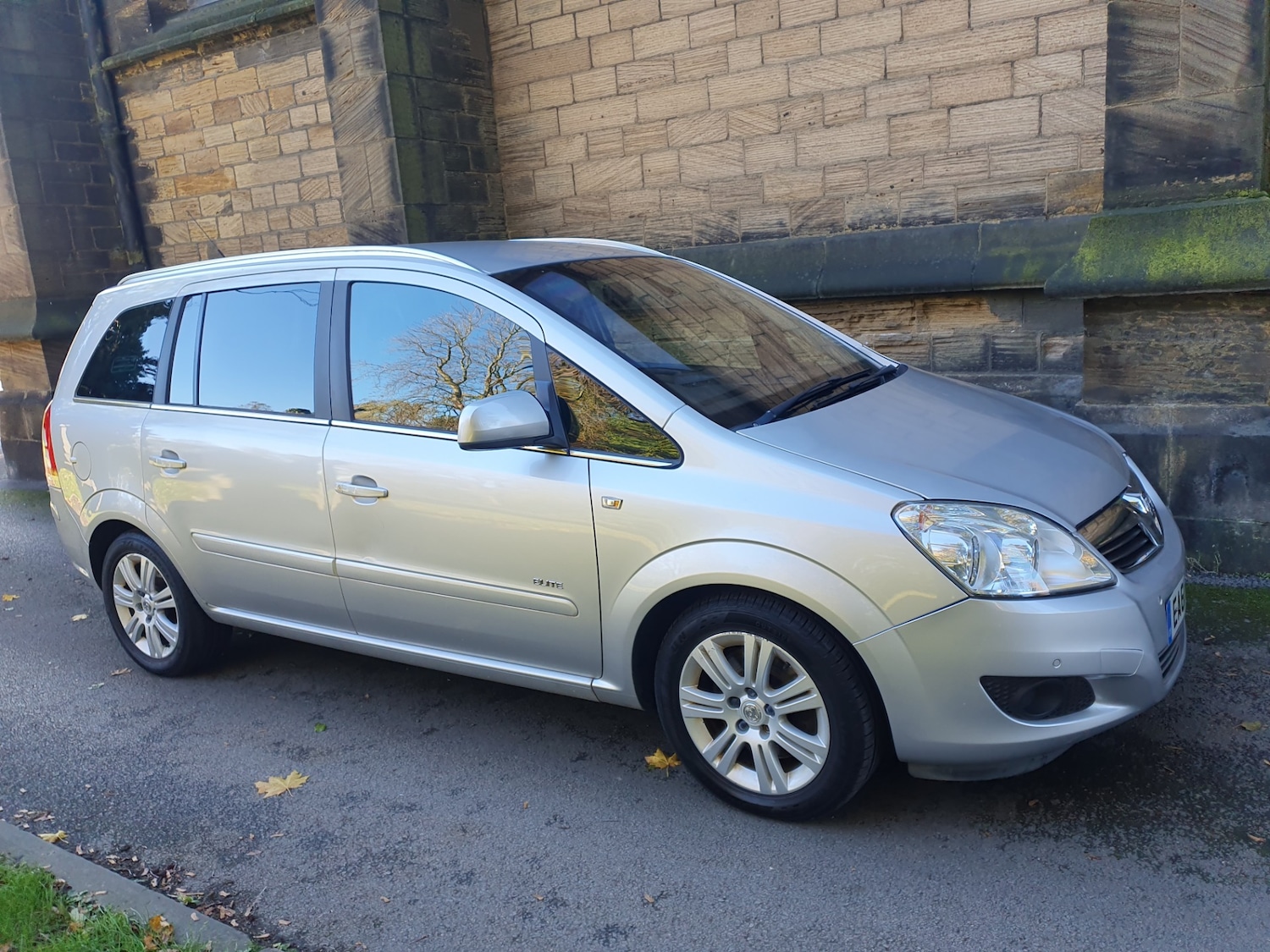 Used Vauxhall Zafira 2011 for sale - 76374489: Photo 18