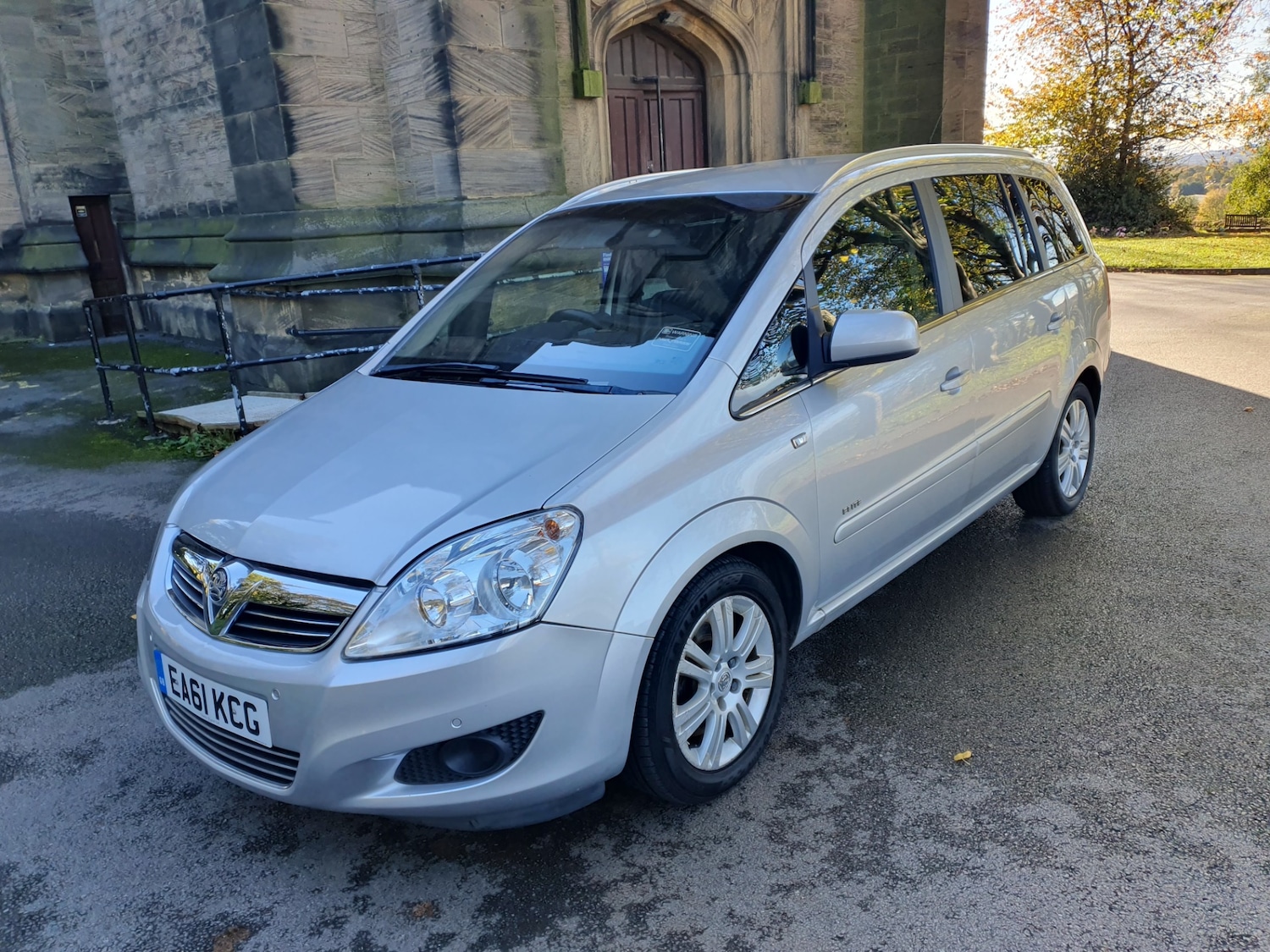 Used Vauxhall Zafira 2011 for sale - 76374489: Photo 25