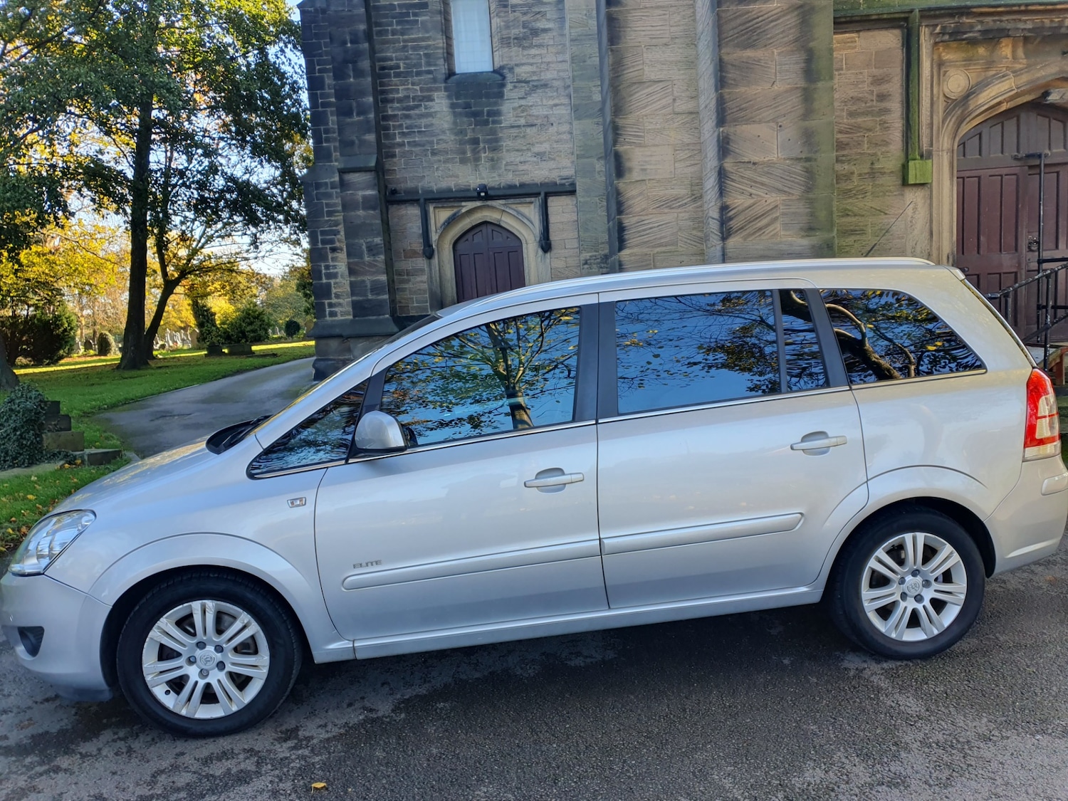 Used Vauxhall Zafira 2011 for sale - 76374489: Photo 26