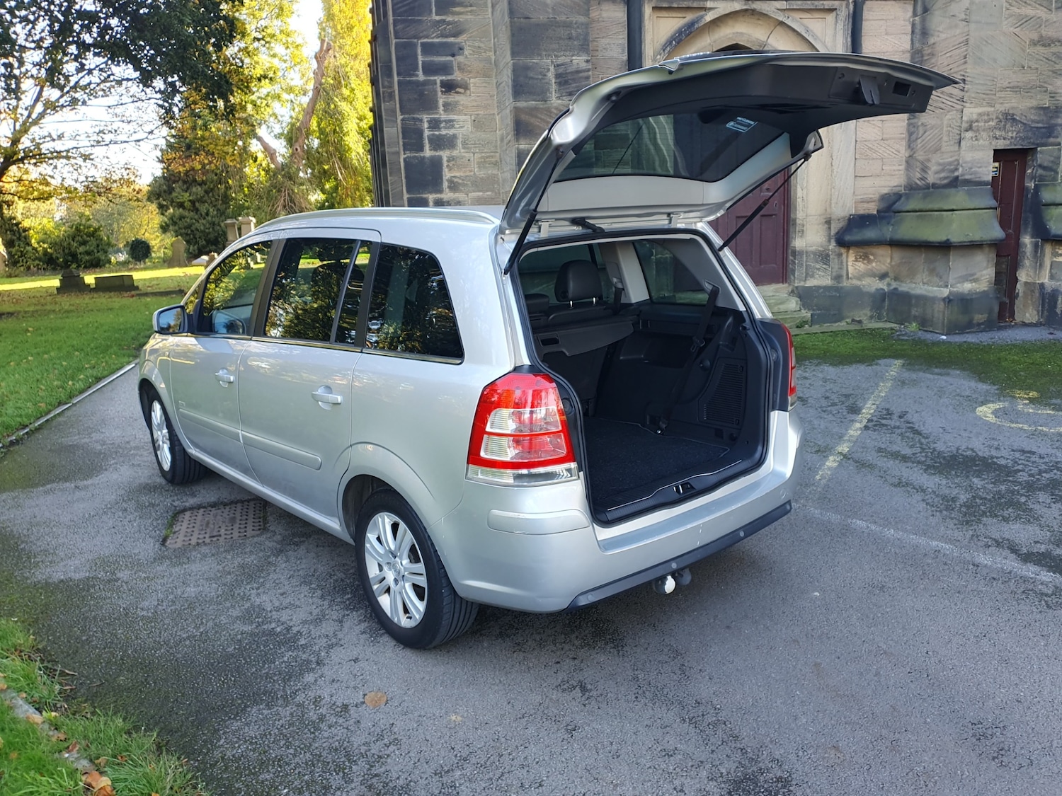 Used Vauxhall Zafira 2011 for sale - 76374489: Photo 31