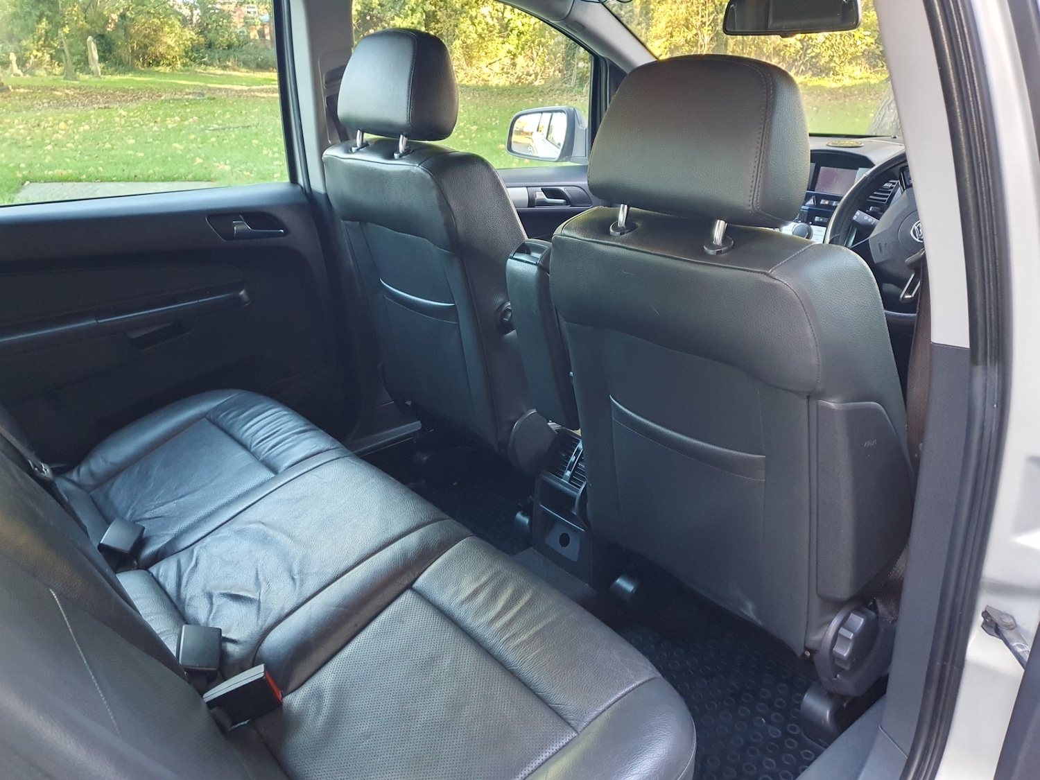 Used Vauxhall Zafira 2011 for sale - 76374489: Photo 41