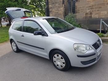 Used Volkswagen Polo undefined for sale - 78682075: Photo