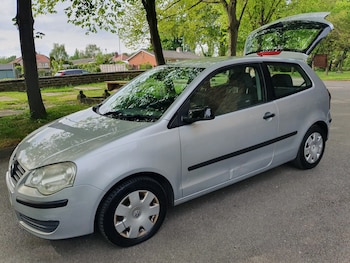 Used Volkswagen Polo undefined for sale - 78682075: Photo