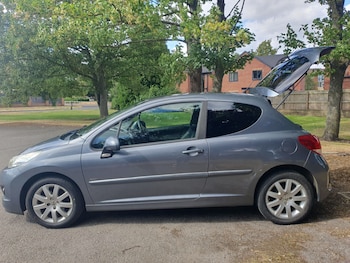 Used Peugeot 207 2011 for sale - 79394877: Photo