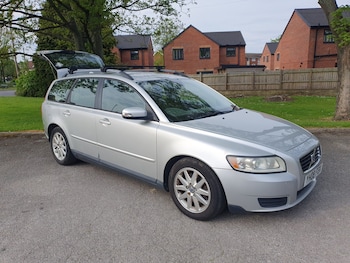 Used Volvo V50 2008 for sale - 78387068: Photo