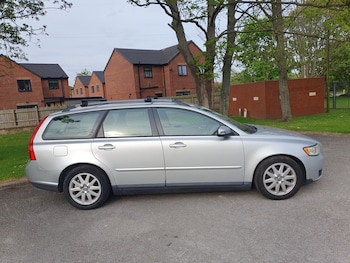 Used Volvo V50 2008 for sale - 78387068: Photo