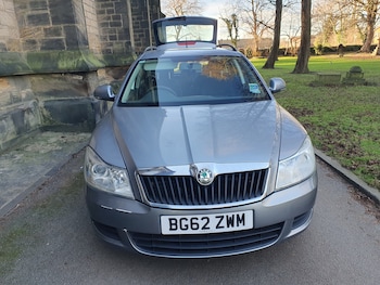 Used Skoda Octavia 2012 for sale - 77100144: Photo