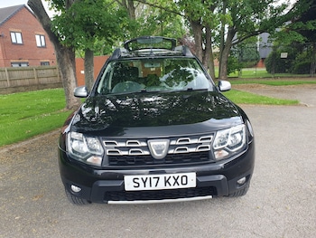 Used Dacia Duster 2017 for sale - 78701309: Photo