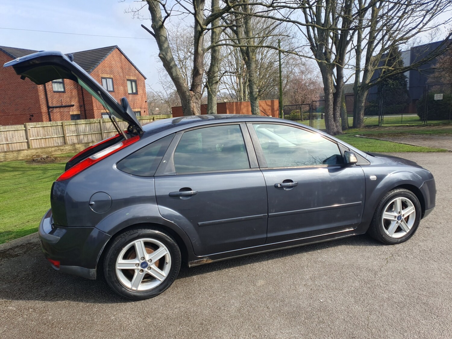 Used Ford Focus 2007 for sale - 77947381: Photo 10