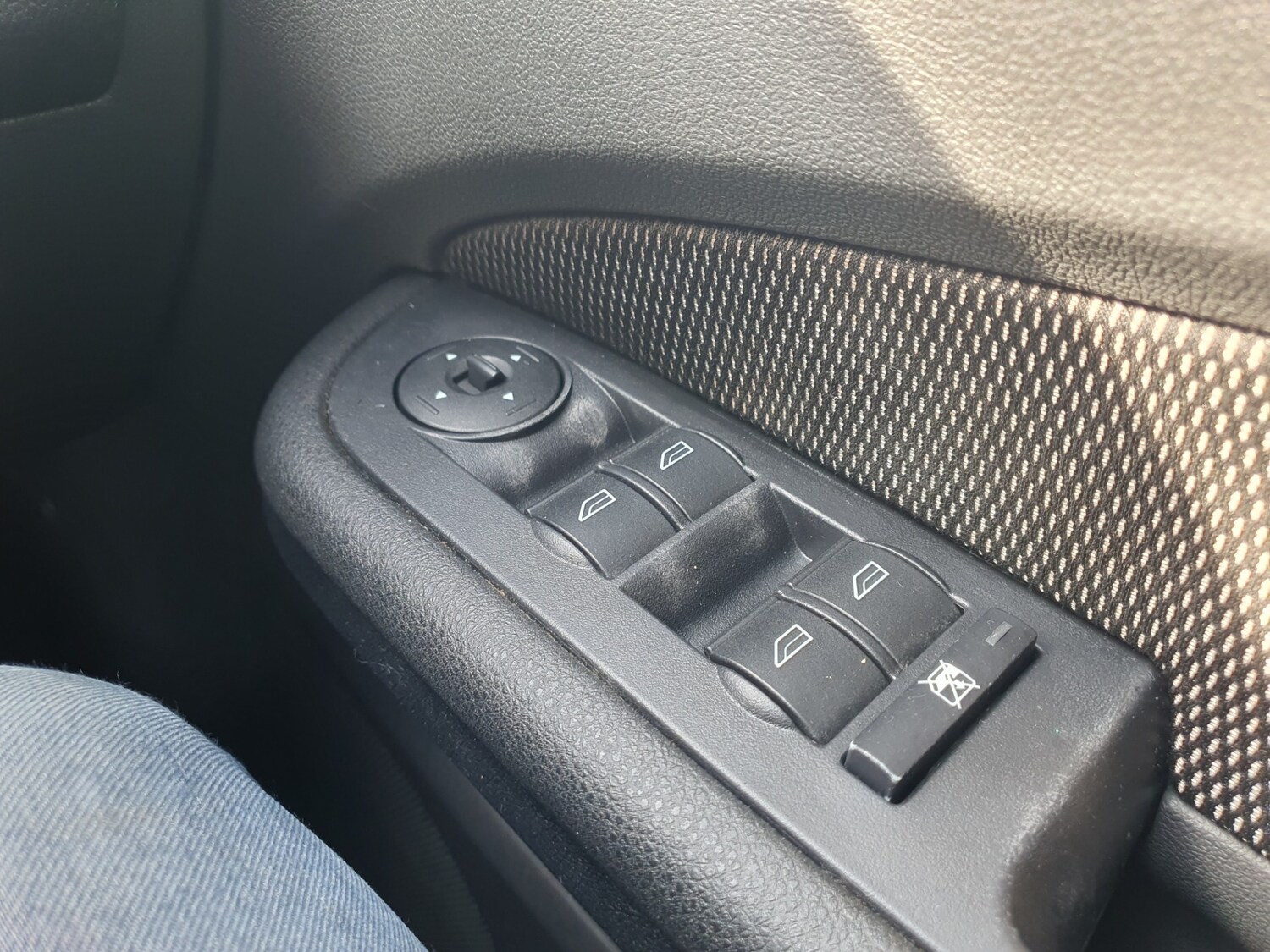 Used Ford Focus 2007 for sale - 77947381: Photo 17