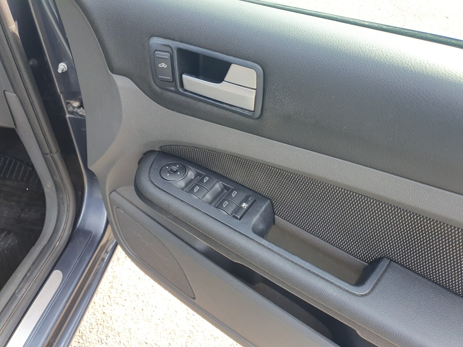 Used Ford Focus 2007 for sale - 77947381: Photo 21