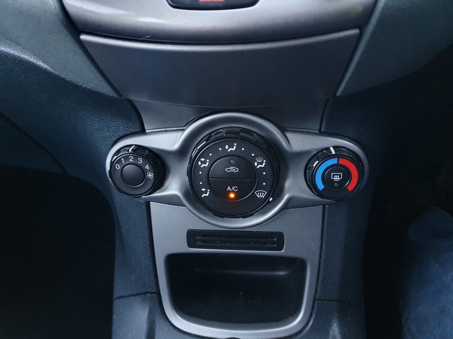 Used Ford Fiesta 2009 for sale - 77071201: Photo 16