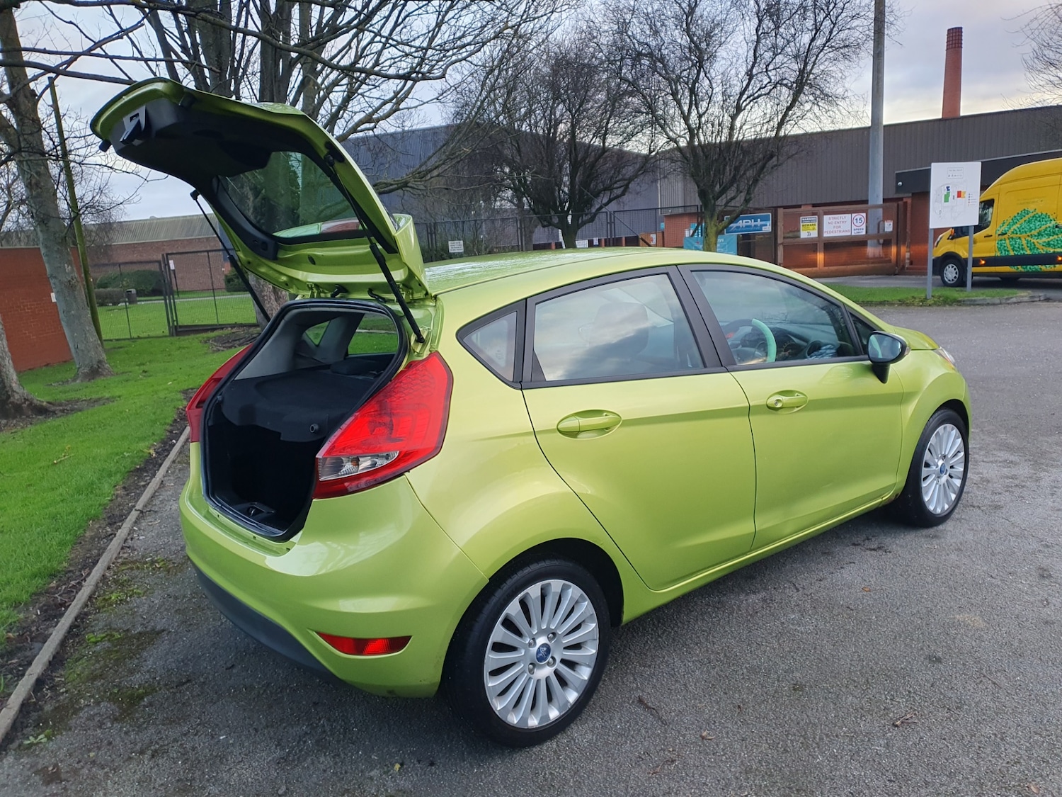 Used Ford Fiesta 2009 for sale - 77071201: Photo 6