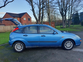 Used Ford Focus 2002 for sale - 77420259: Photo