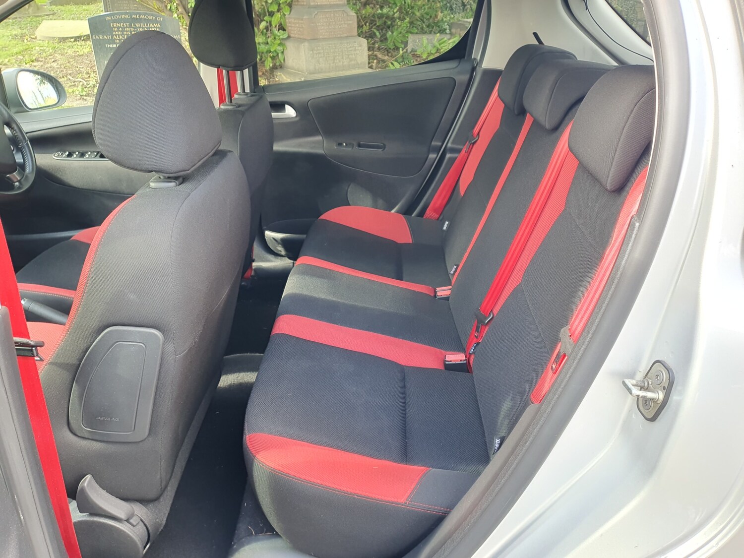 Used Peugeot 207 2012 for sale - 78140531: Photo 12