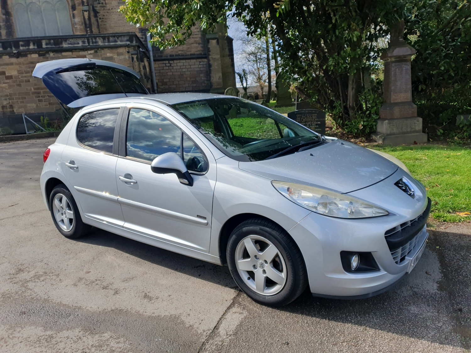 Used Peugeot 207 2012 for sale - 78140531: Photo 5