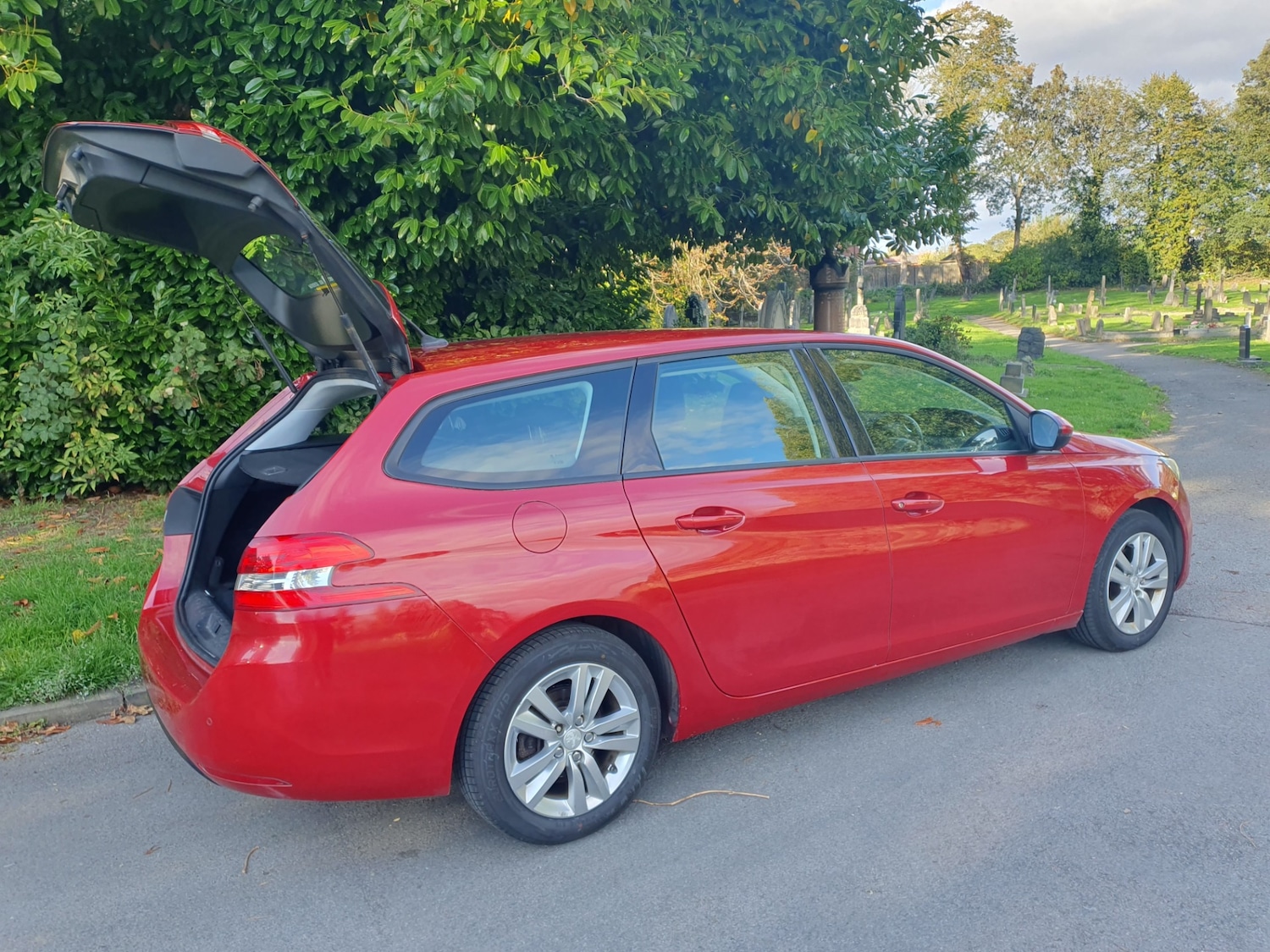 Used Peugeot 308 2014 for sale - 76117148: Photo 22