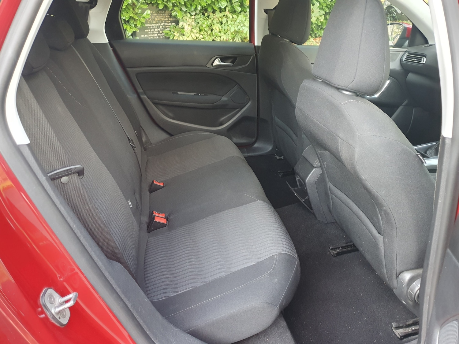 Used Peugeot 308 2014 for sale - 76117148: Photo 29