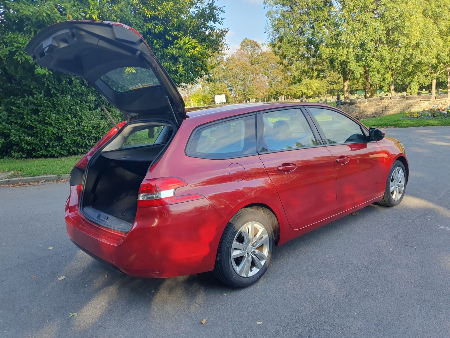 Used Peugeot 308 2014 for sale - 76117148: Photo 36
