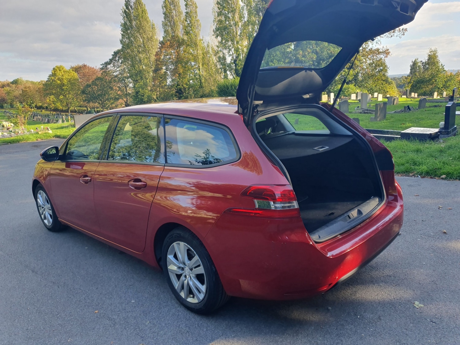 Used Peugeot 308 2014 for sale - 76117148: Photo 41