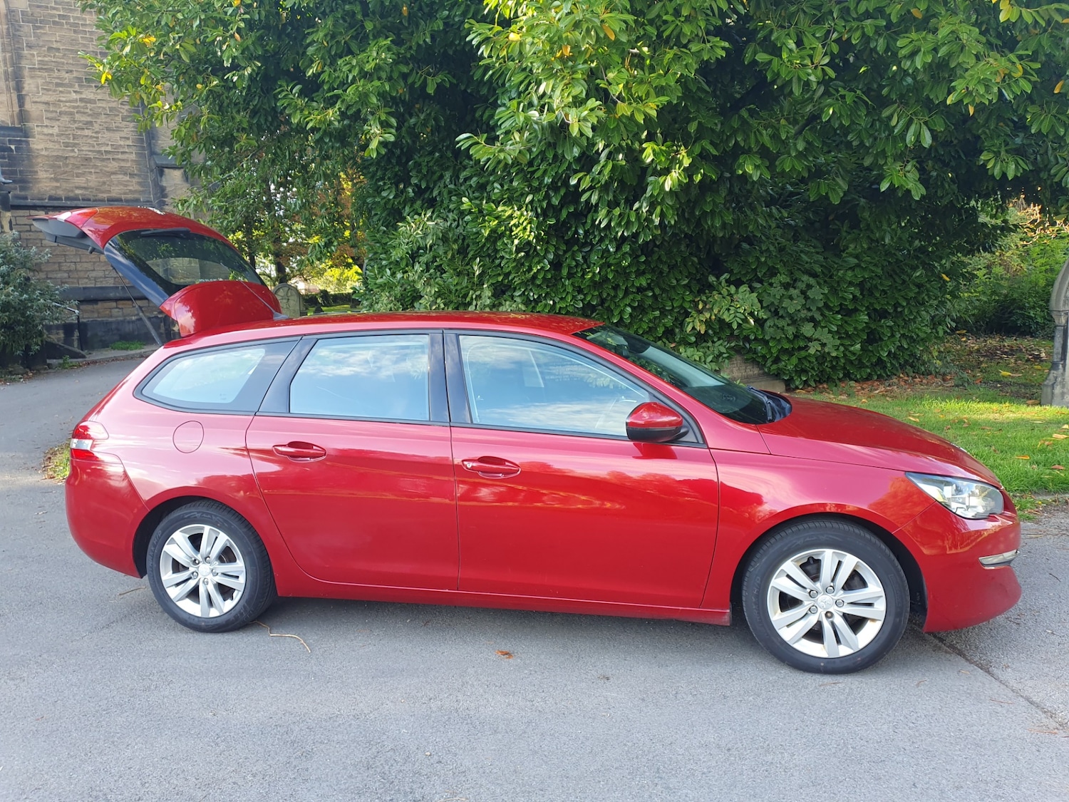 Used Peugeot 308 2014 for sale - 76117148: Photo 45