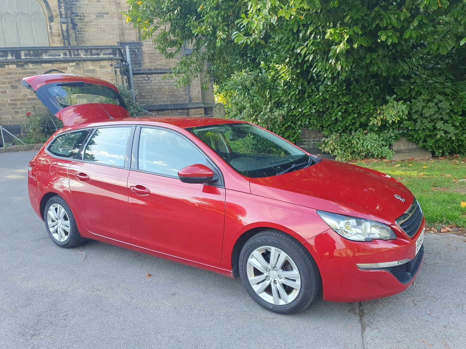 Used Peugeot 308 2014 for sale - 76117148: Photo 46