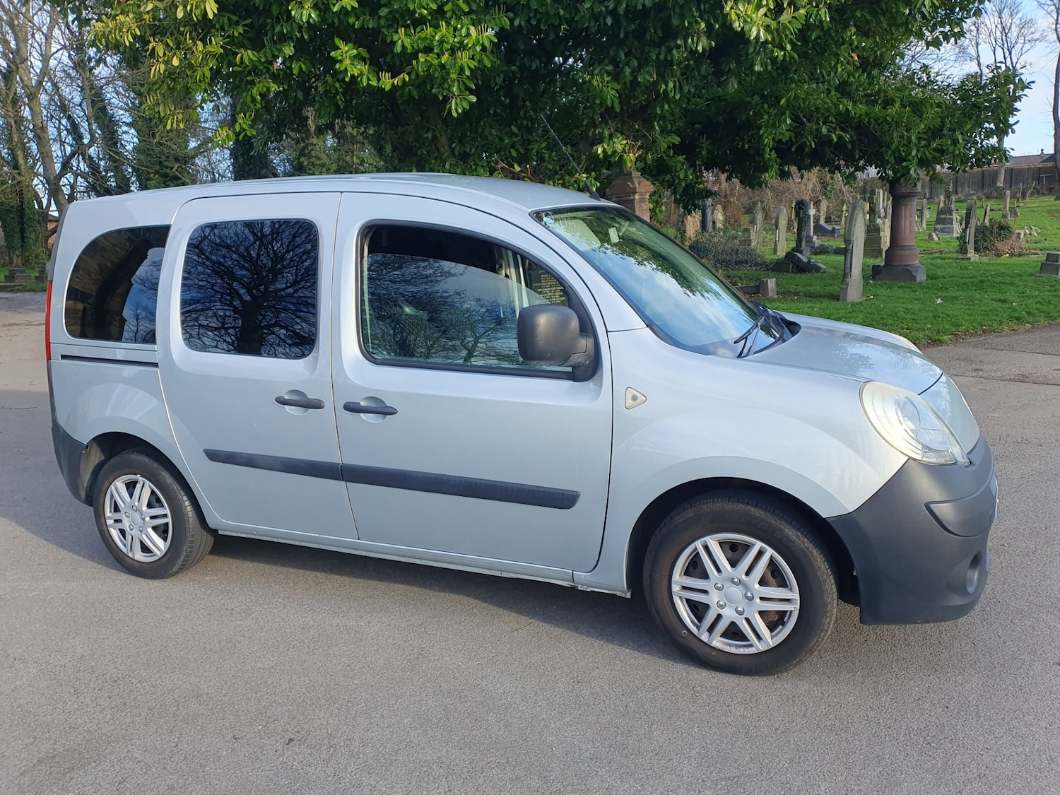 Used Renault Kangoo 2010 for sale - 77915311: Photo 21