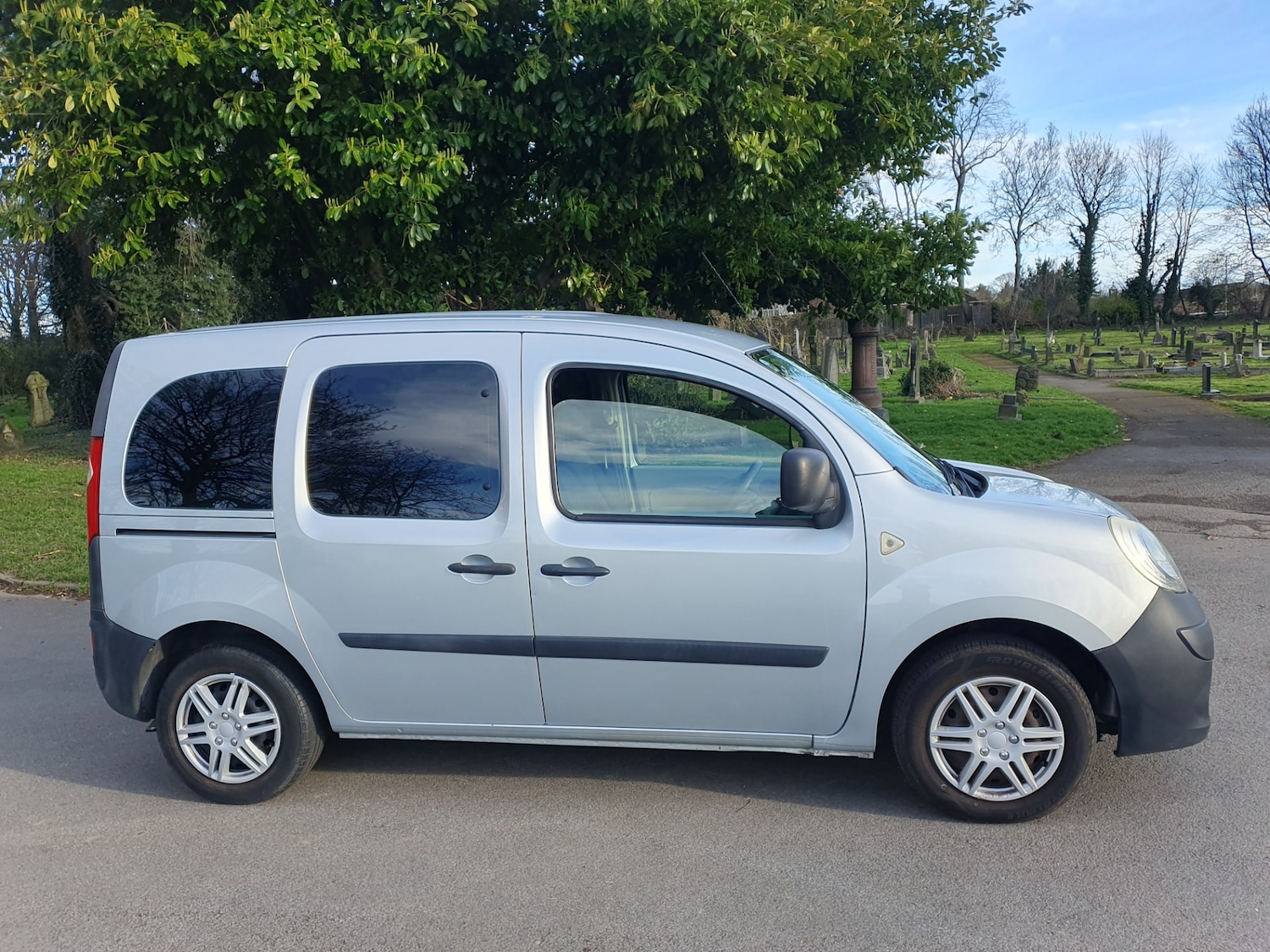 Used Renault Kangoo 2010 for sale - 77915311: Photo 22