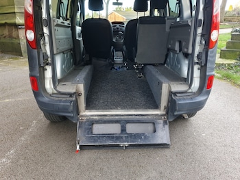 Used Renault Kangoo 2010 for sale - 77915311: Photo