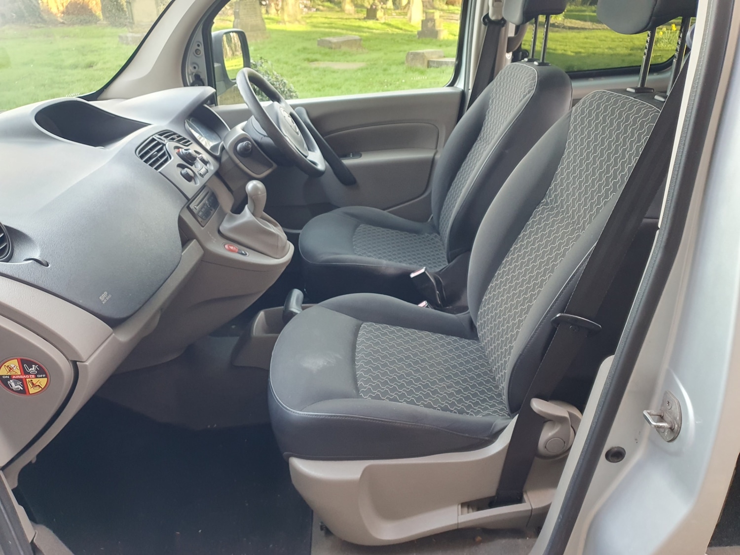 Used Renault Kangoo 2010 for sale - 77915311: Photo 57