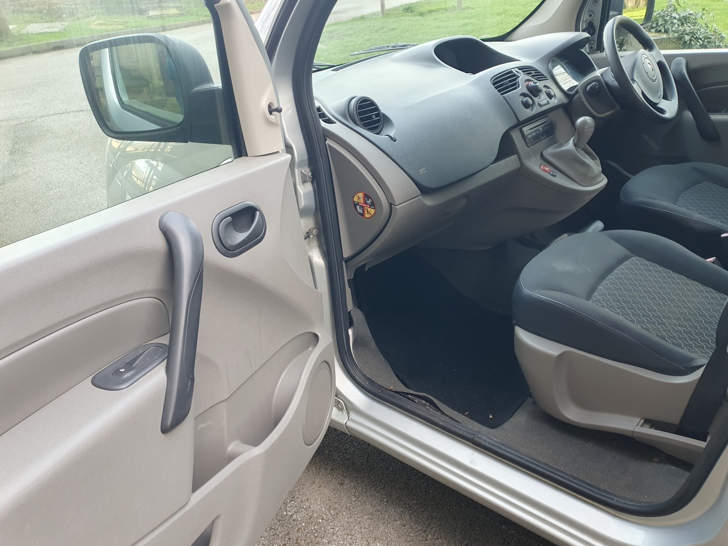 Used Renault Kangoo 2010 for sale - 77915311: Photo 58