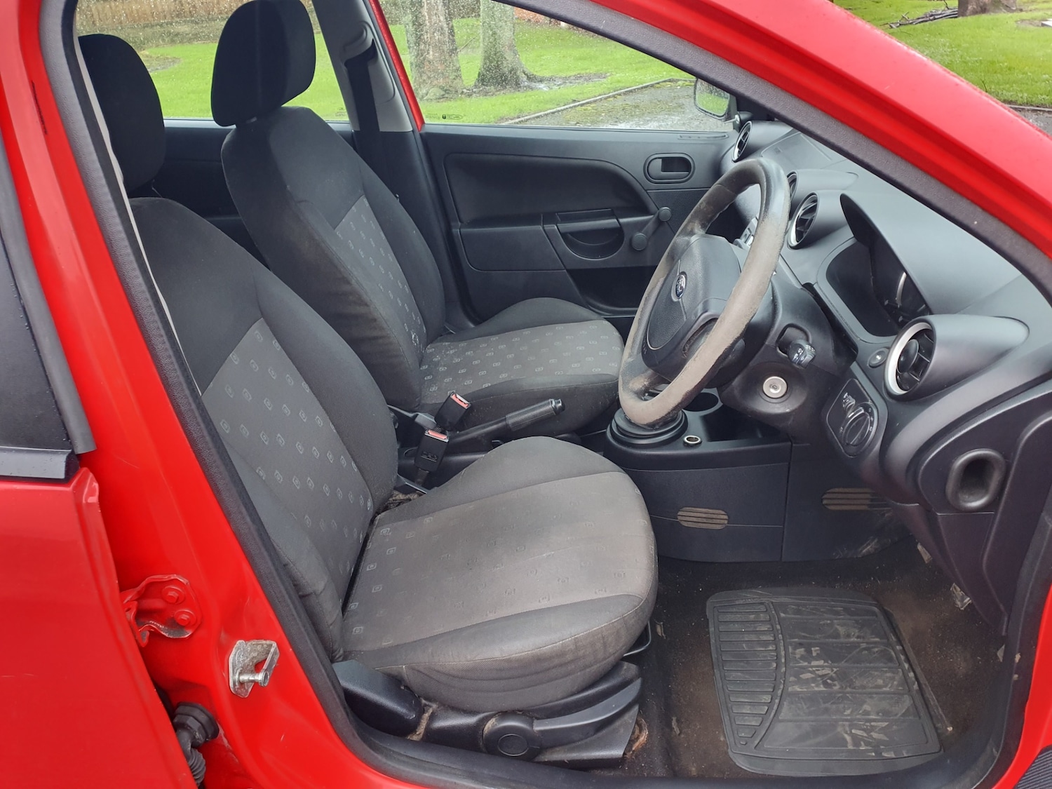 Used Ford Fiesta 2005 for sale - 77627676: Photo 15