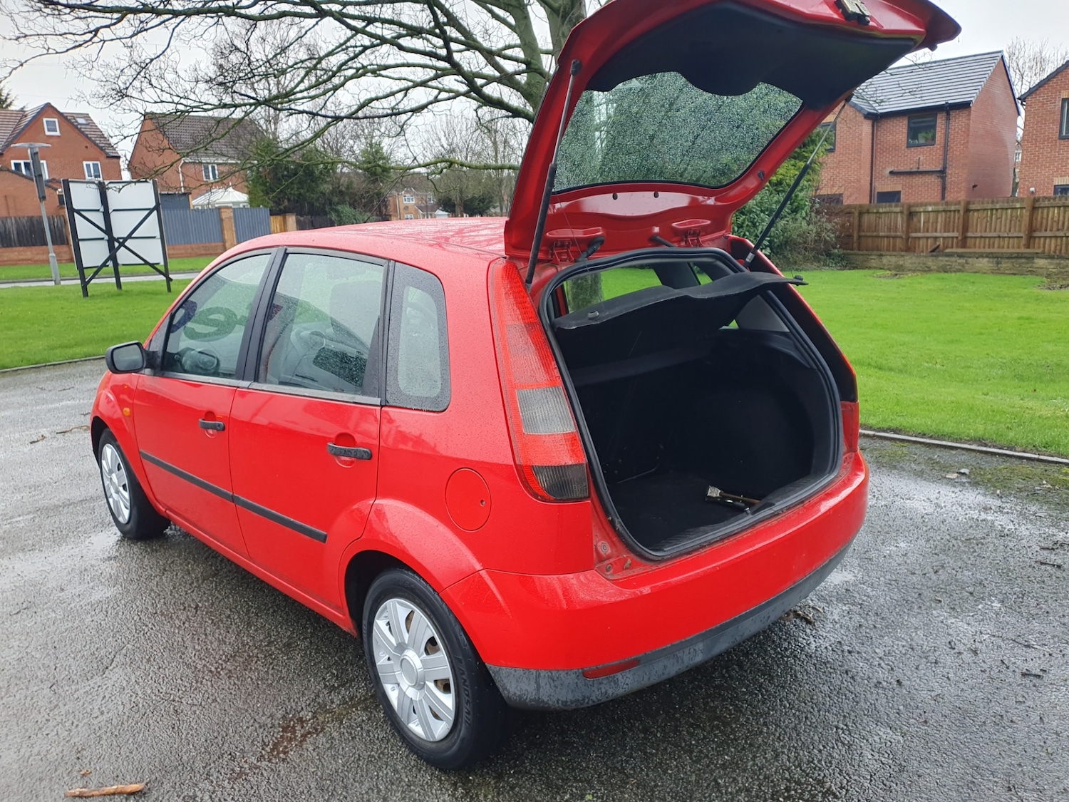 Used Ford Fiesta 2005 for sale - 77627676: Photo 26
