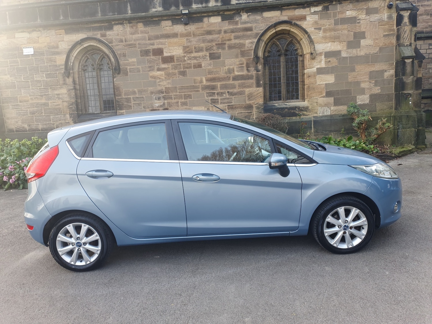 Used Ford Fiesta 2010 for sale - 77763178: Photo 11