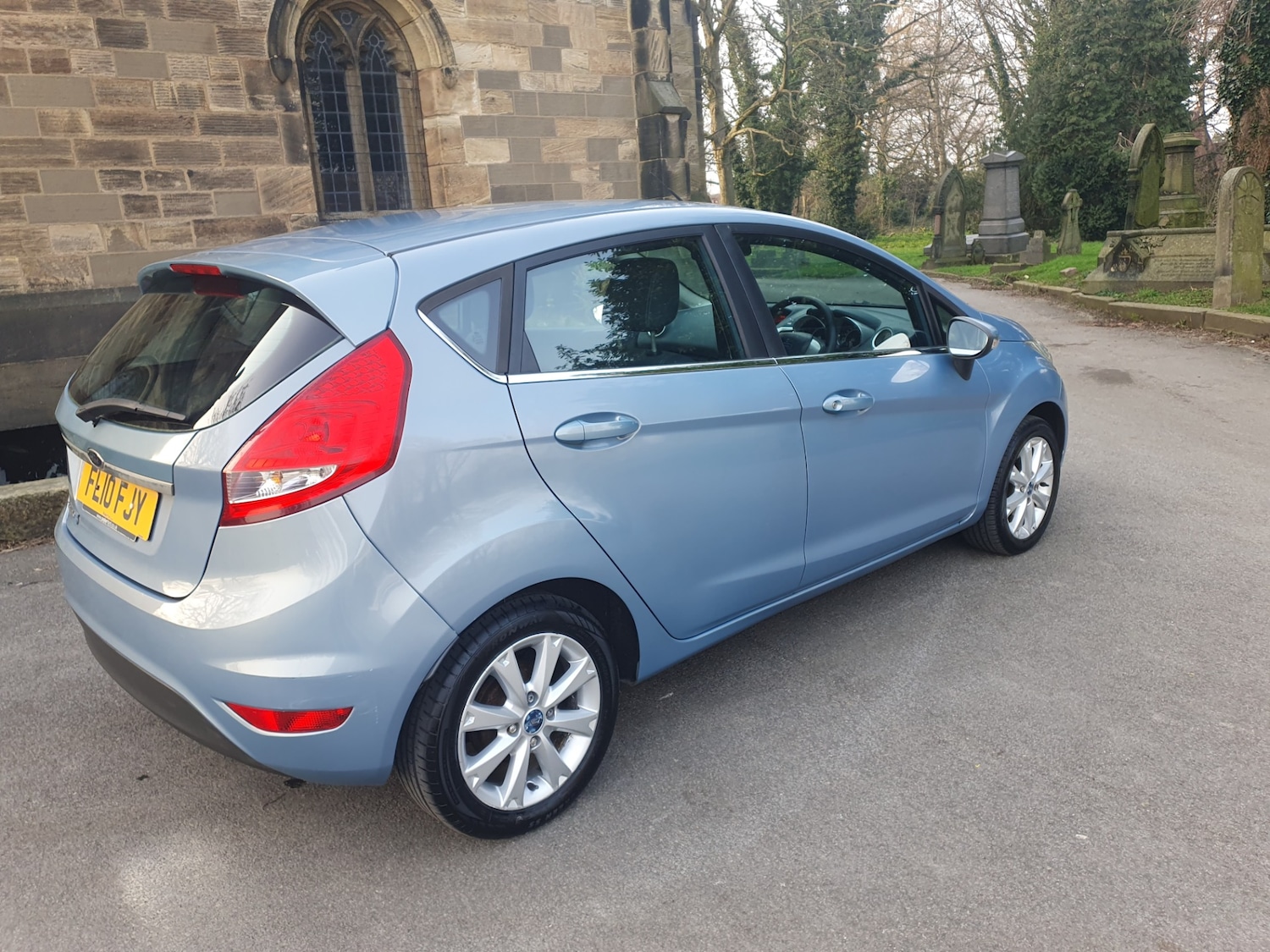 Used Ford Fiesta 2010 for sale - 77763178: Photo 12