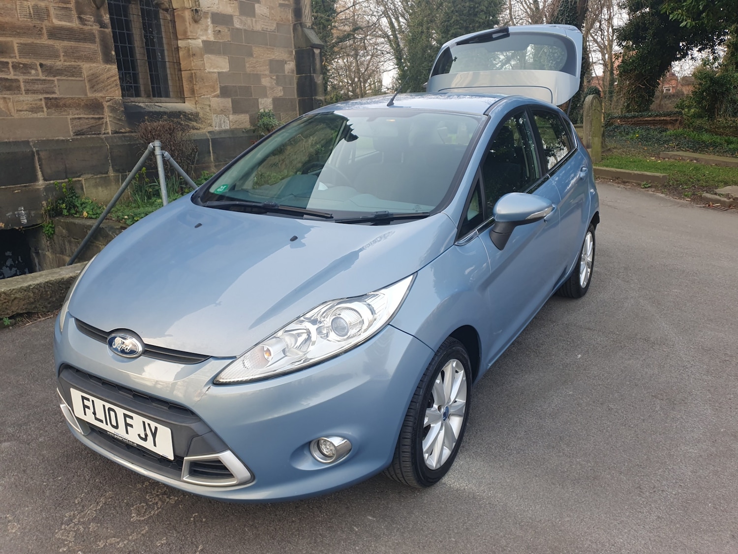 Used Ford Fiesta 2010 for sale - 77763178: Photo 13