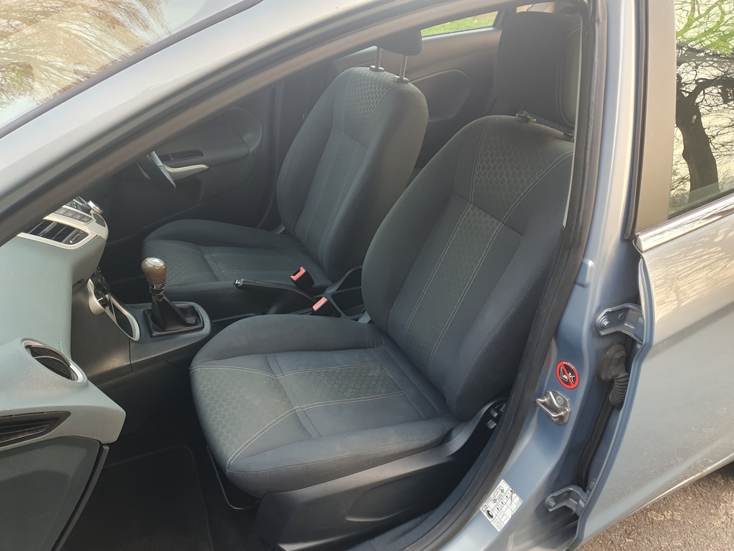 Used Ford Fiesta 2010 for sale - 77763178: Photo 26