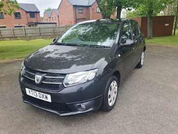 Used Dacia Sandero 2013 for sale - 78607210: Photo