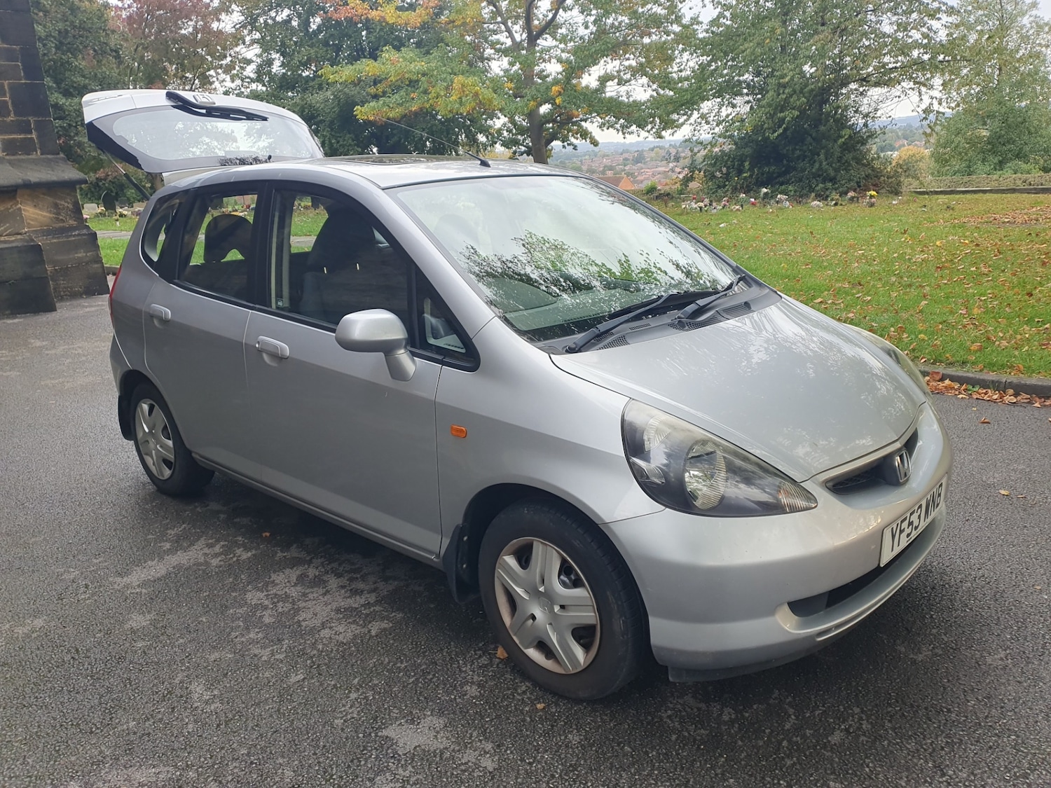 Used Honda Jazz 2003 for sale - 76131268: Photo 2