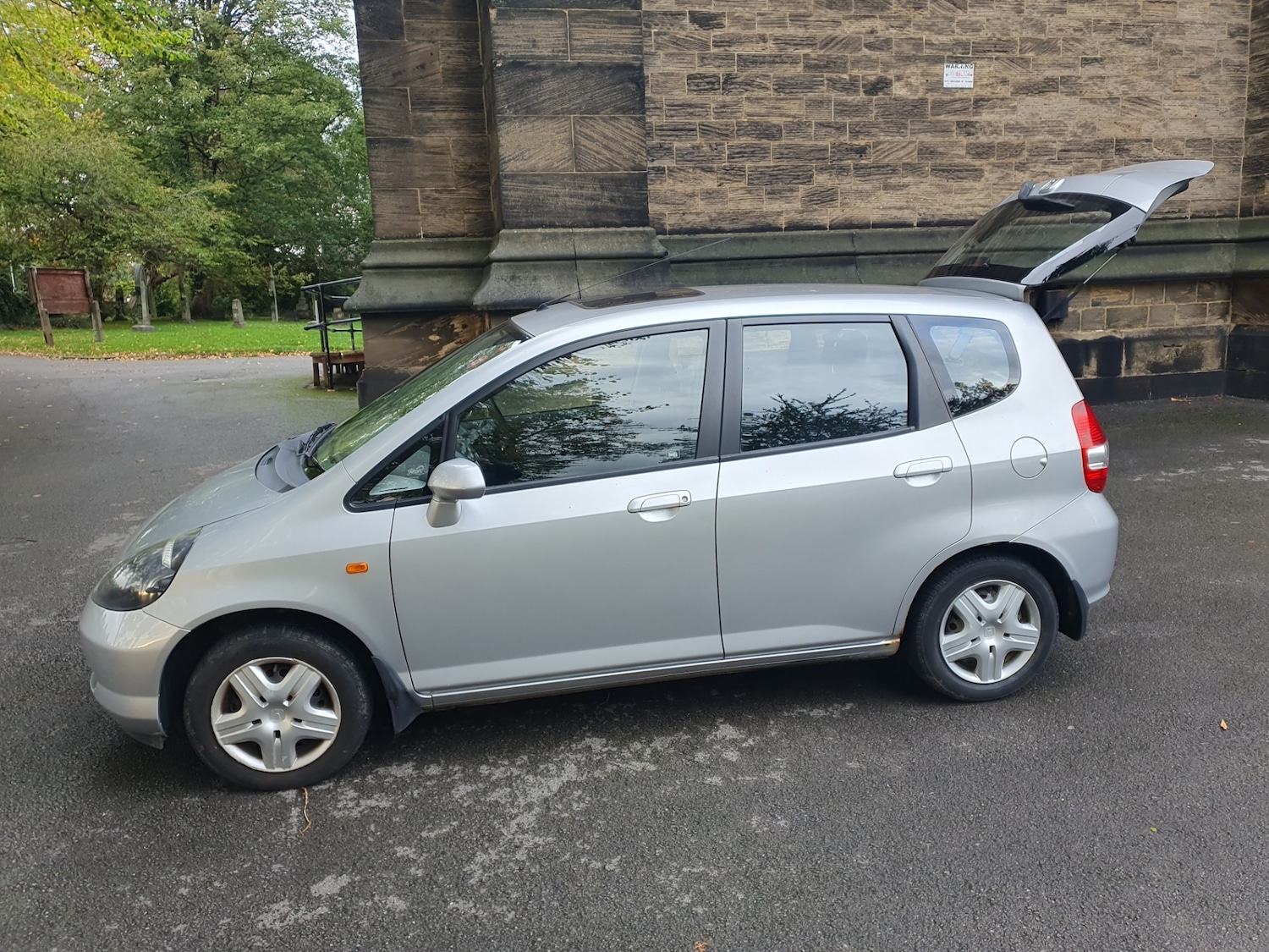 Used Honda Jazz 2003 for sale - 76131268: Photo 4