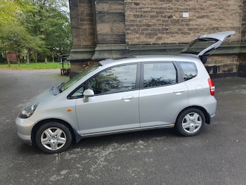 Used Honda Jazz 2003 for sale - 76131268: Photo 4