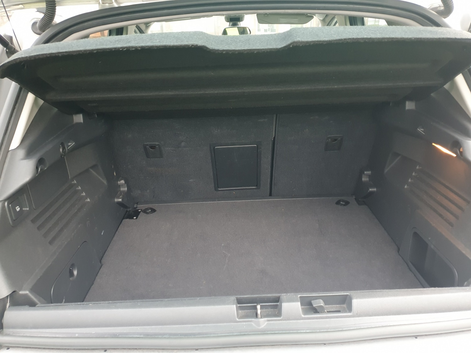 Used Peugeot 3008 2014 for sale - 76664316: Photo 24