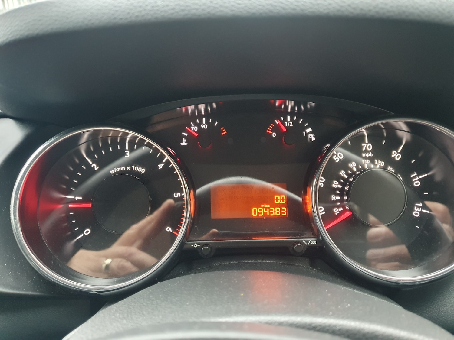 Used Peugeot 3008 2014 for sale - 76664316: Photo 44