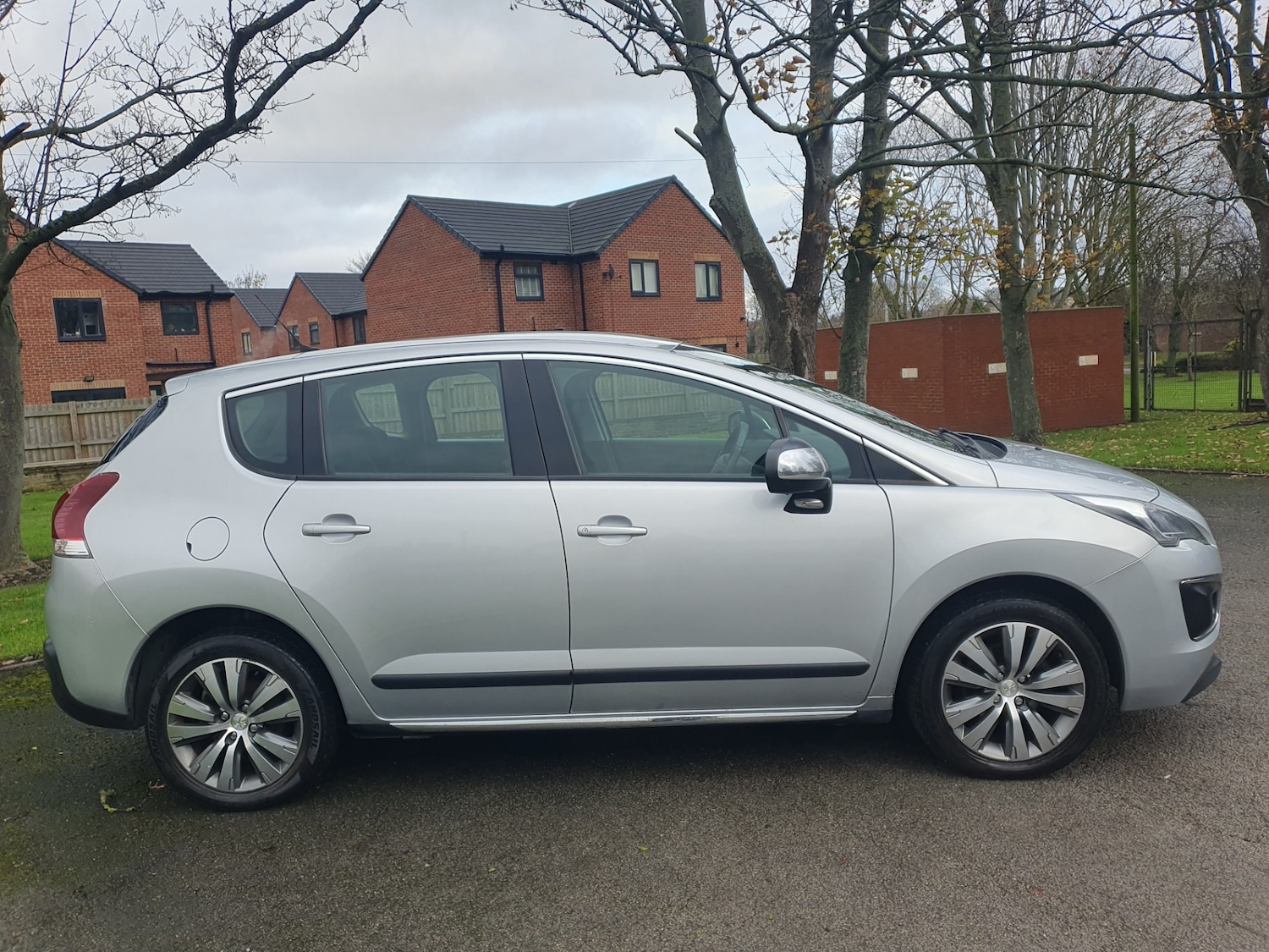 Used Peugeot 3008 2014 for sale - 76664316: Photo 5