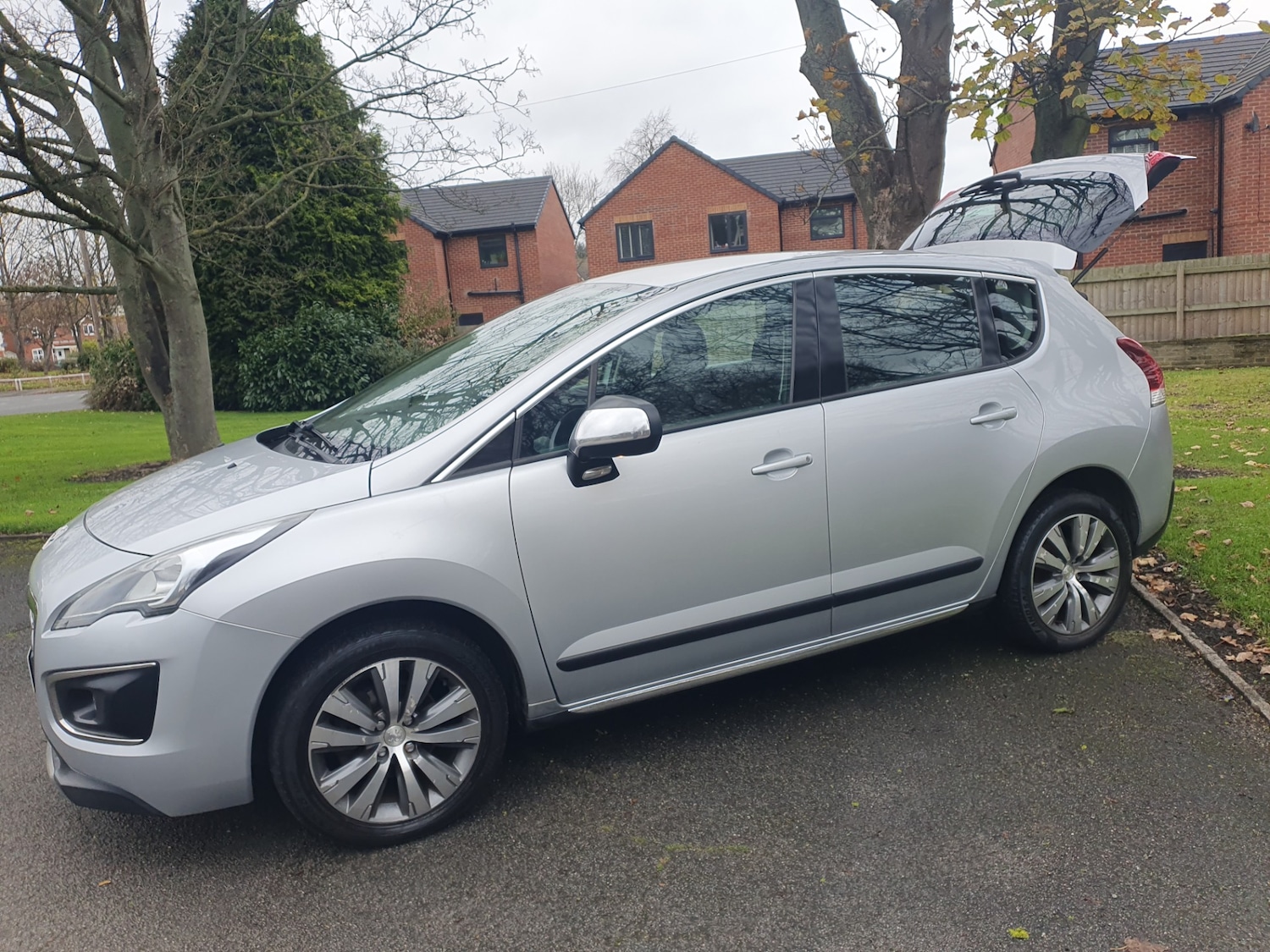 Used Peugeot 3008 2014 for sale - 76664316: Photo 50