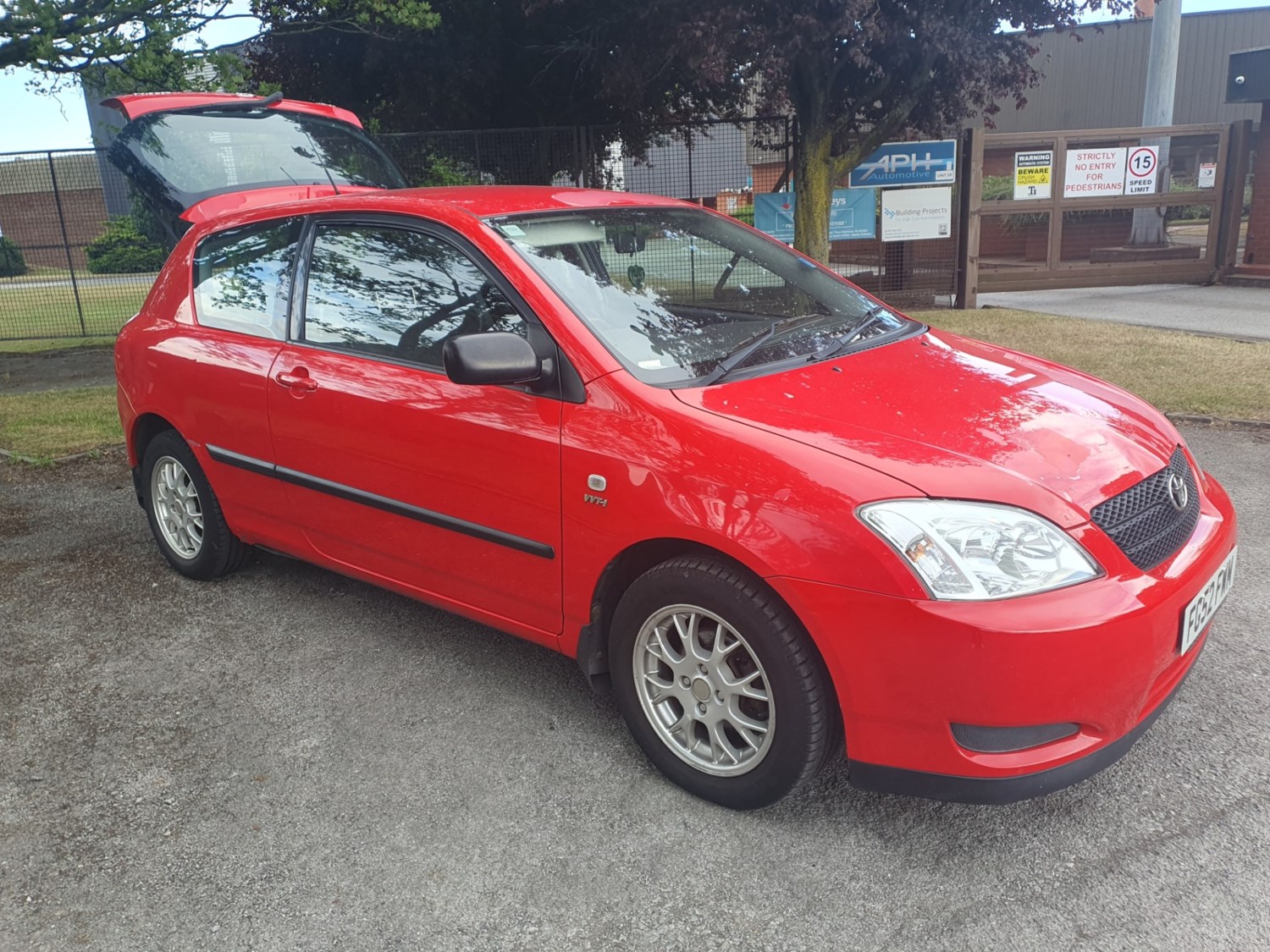 Toyota Corolla 2002 (52) - 1.4 VVT-i T2 3dr - Image 3