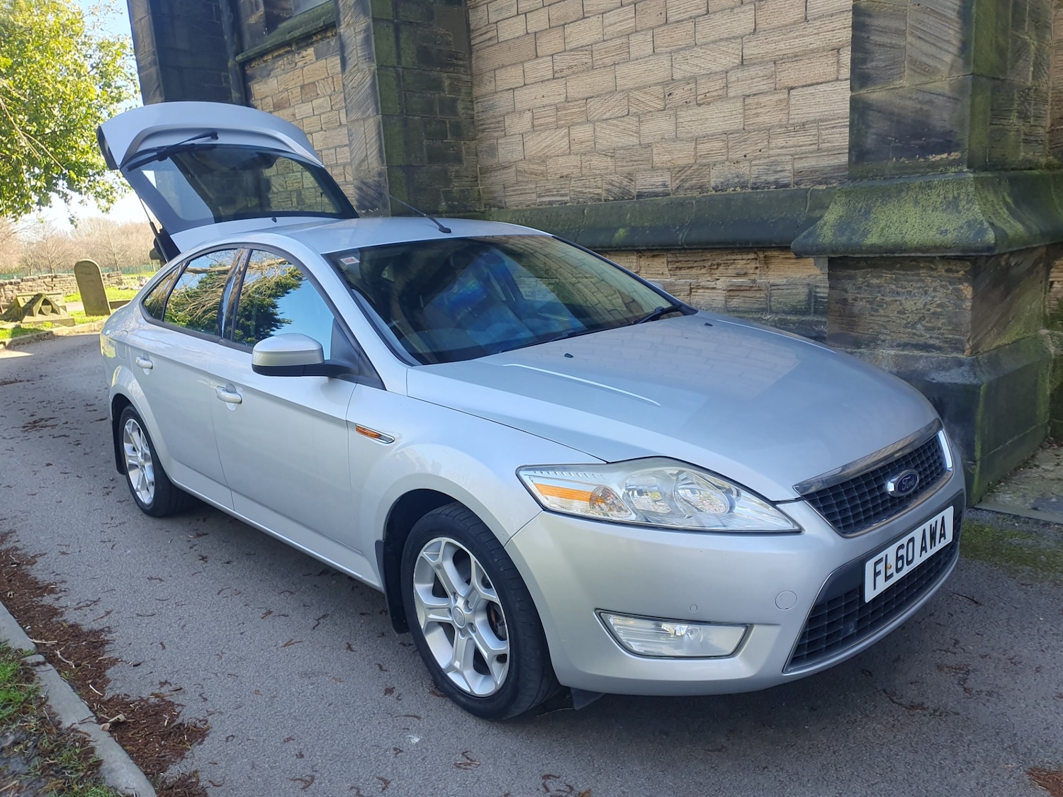 Used Ford Mondeo 2011 for sale - 77917224: Photo 10
