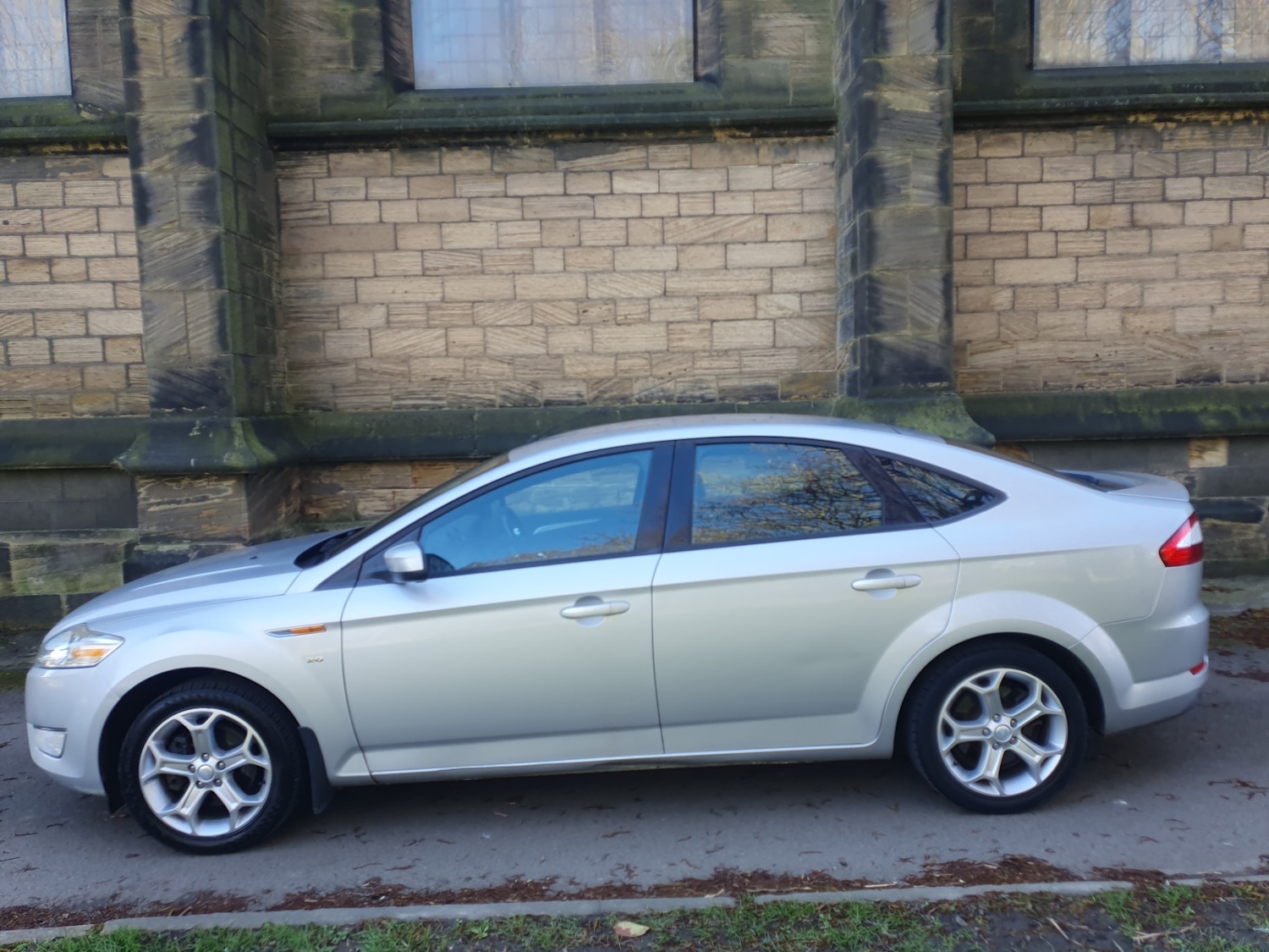 Used Ford Mondeo 2011 for sale - 77917224: Photo 22