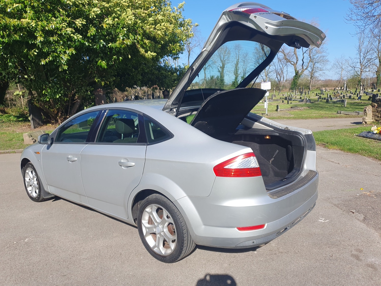 Used Ford Mondeo 2011 for sale - 77917224: Photo 44