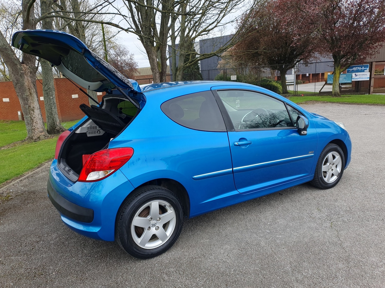 Used Peugeot 207 2012 for sale - 78060568: Photo 24